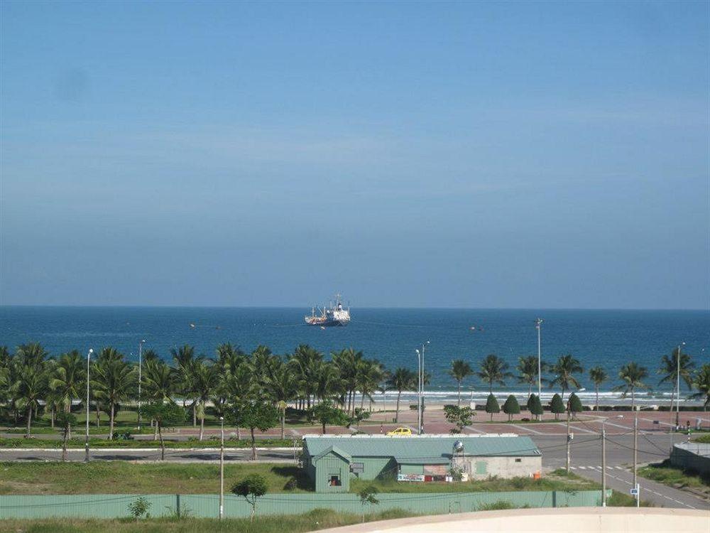 Trung Duong Da Nang Beach Hotel Ngoại thất bức ảnh