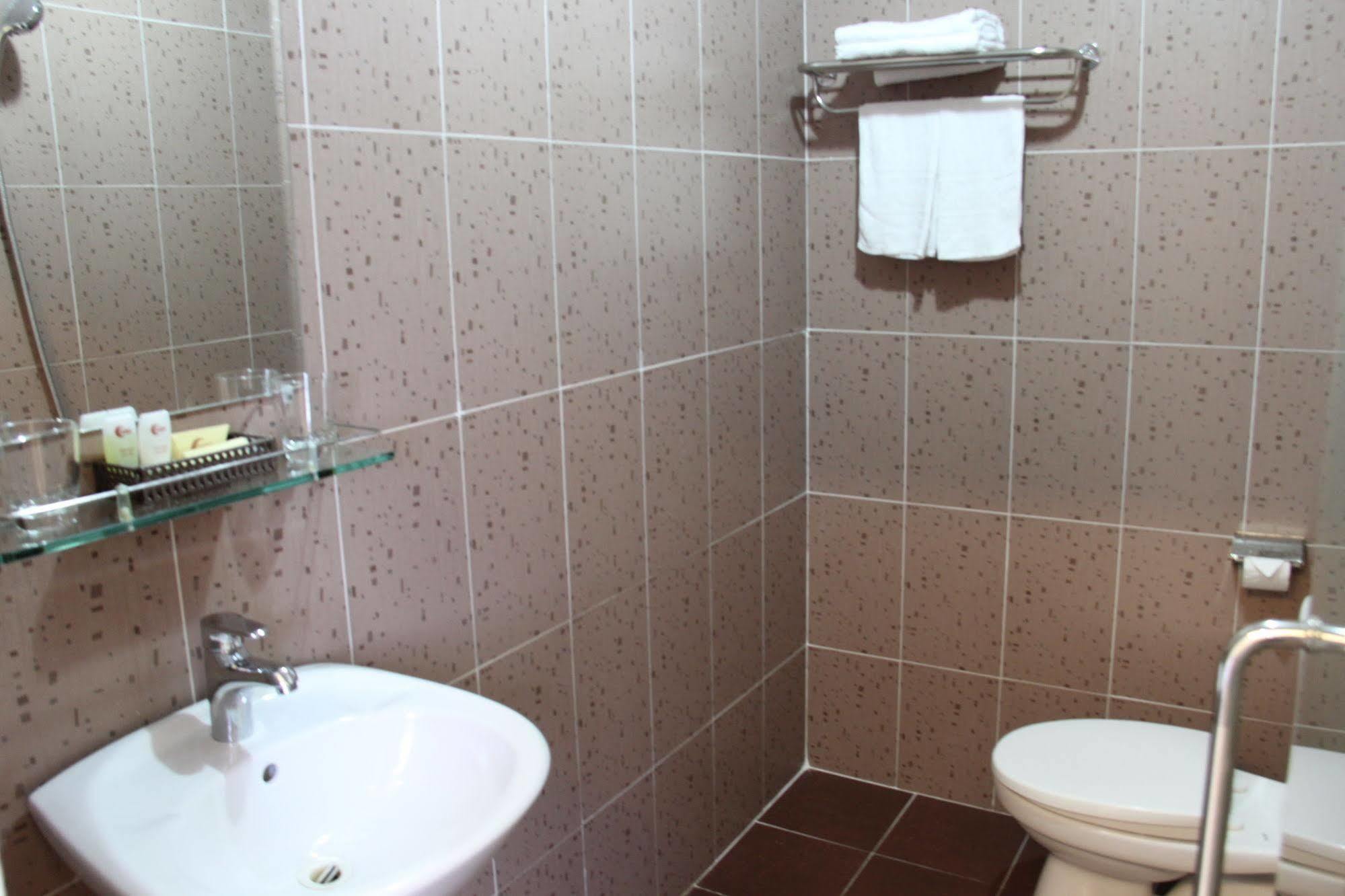 Trung Duong Da Nang Beach Hotel Ngoại thất bức ảnh