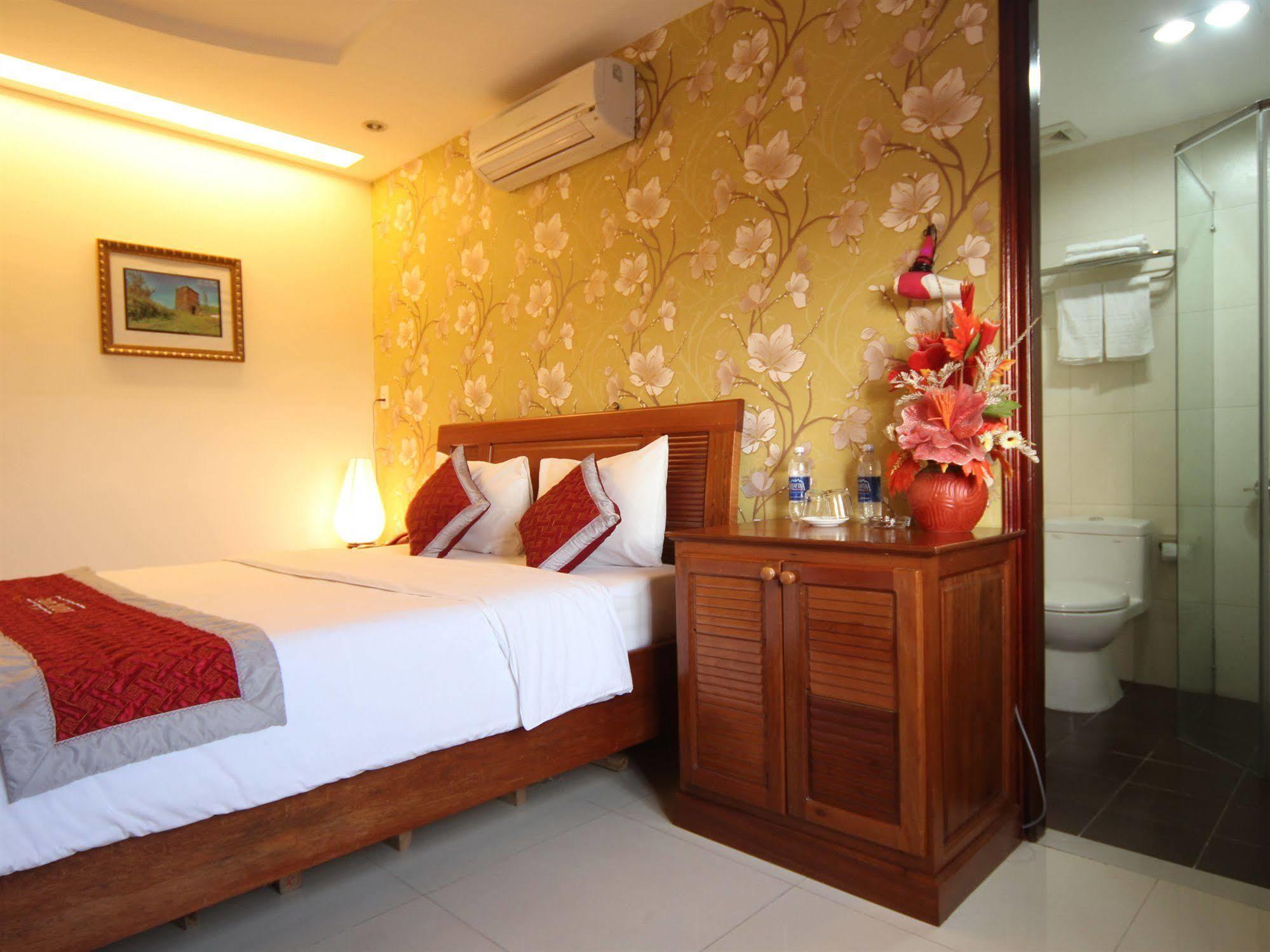 Trung Duong Da Nang Beach Hotel Ngoại thất bức ảnh