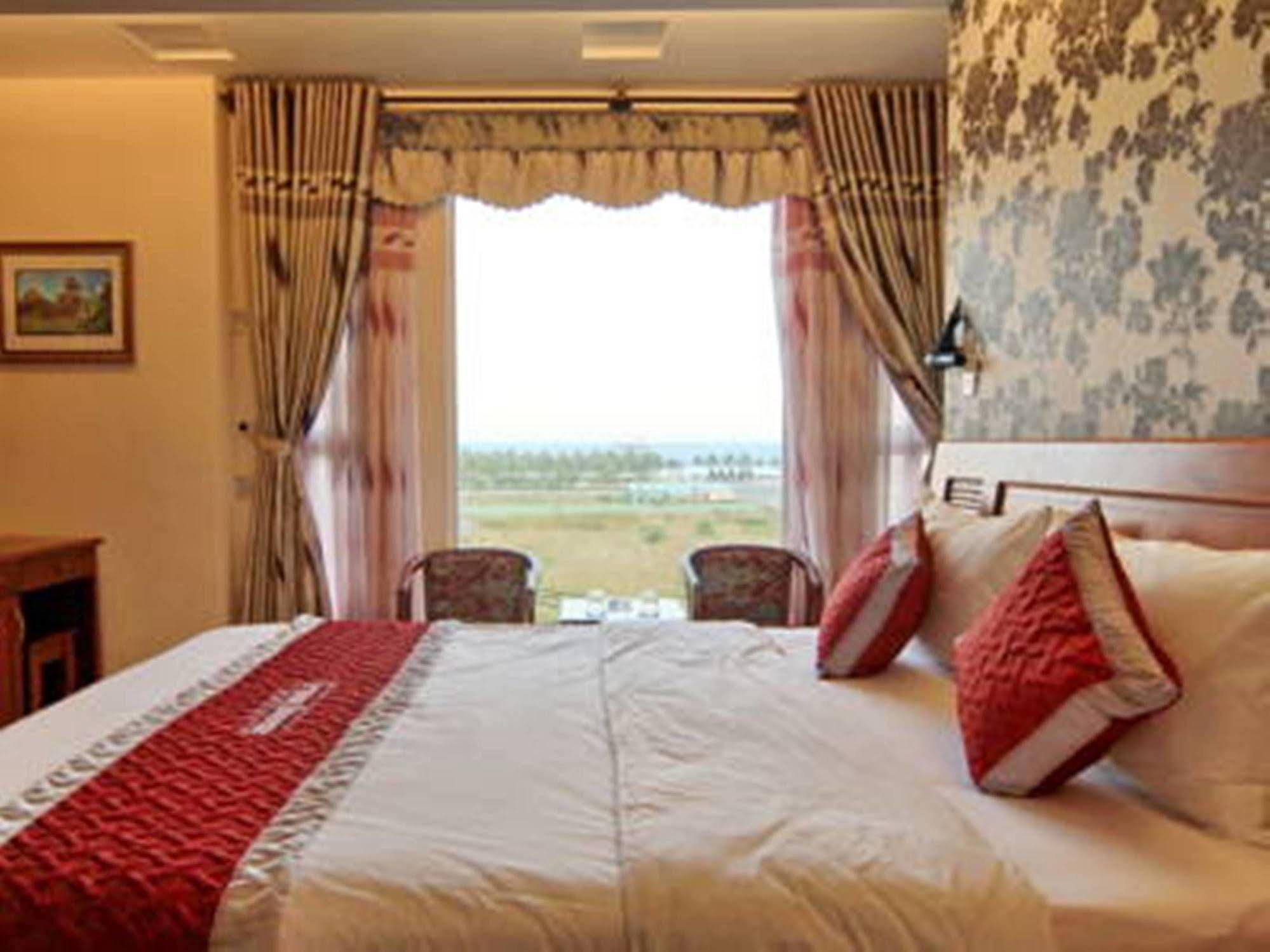 Trung Duong Da Nang Beach Hotel Ngoại thất bức ảnh