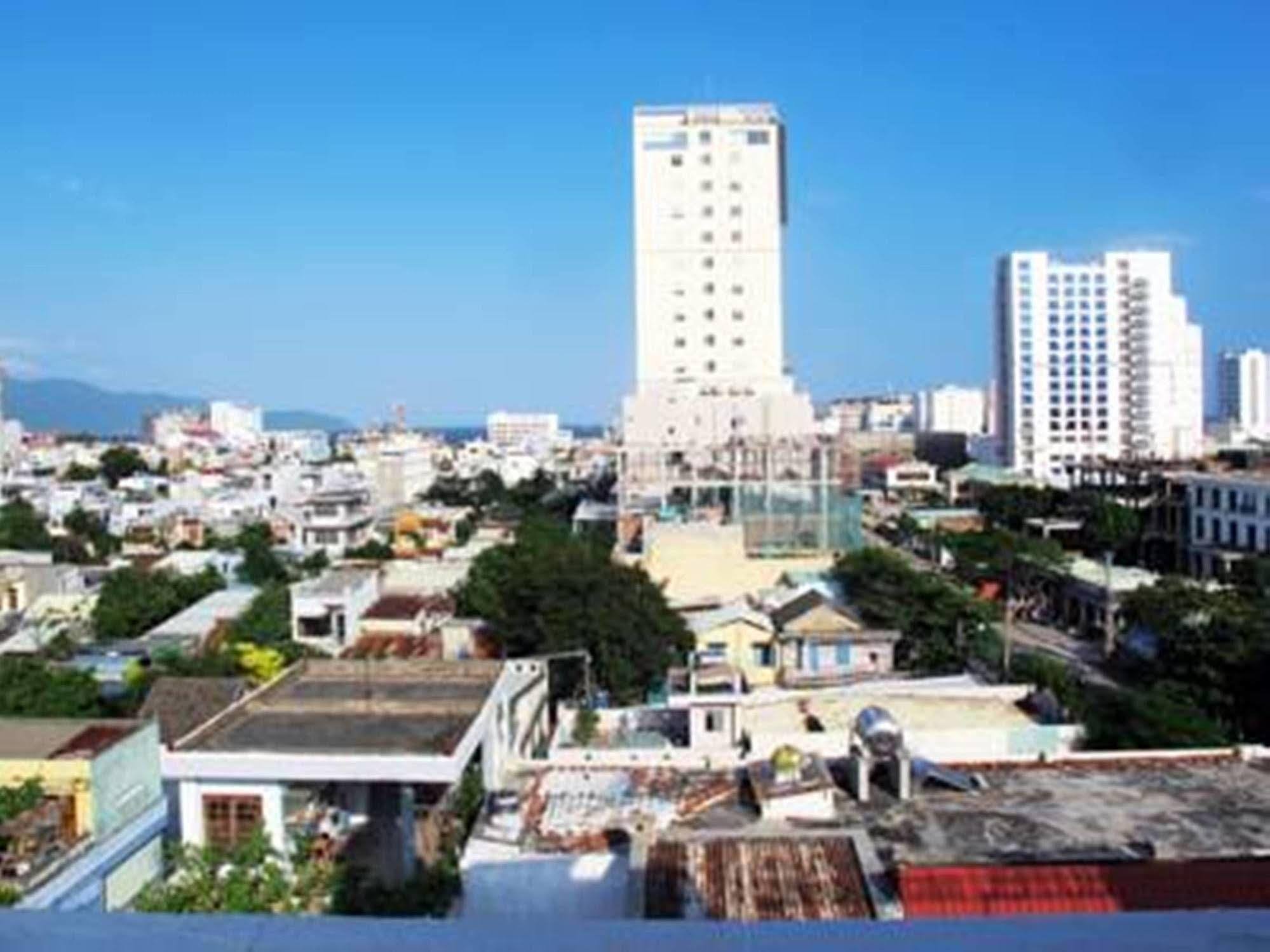 Trung Duong Da Nang Beach Hotel Ngoại thất bức ảnh